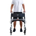 Andador-Dobravel-com-4-Rodas-e-Assento-Mercur-em-uso-Visto-de-Frente