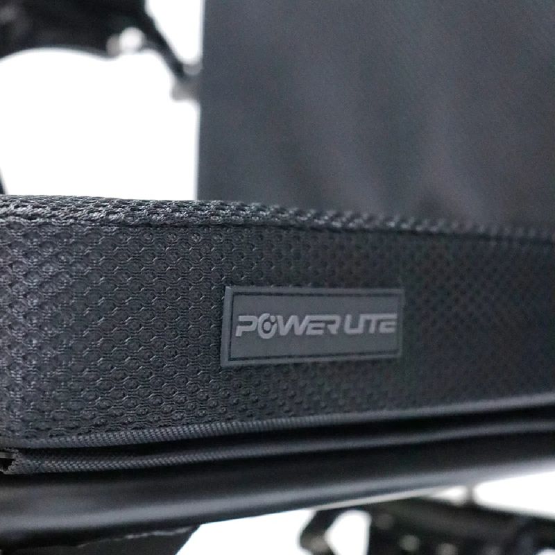 Detalhe no Assento da Cadeira de Rodas Motorizada POP Power Lite