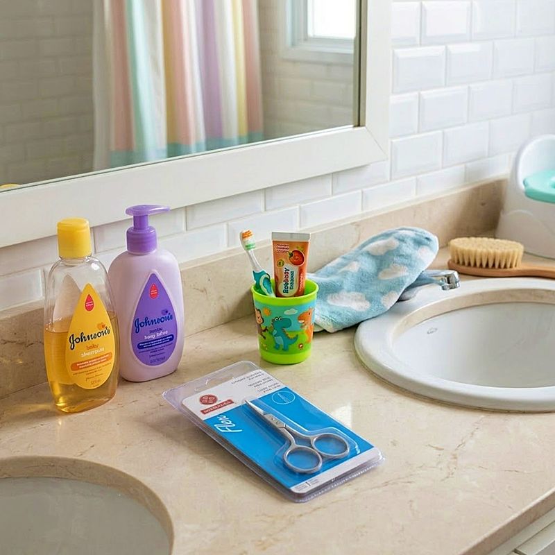 tesoura-de-unha-flex-reta-bc-326-mundial-visao-geral