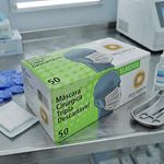mascara-cirurgica-tripla-descartavel-descarpack-50-unidades-visao-geral2