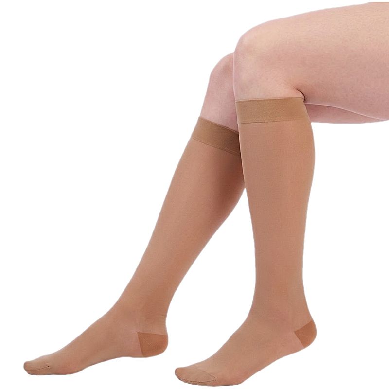 meia-panturrilha-ever-sheer-sigvaris-20-30mmhg-fechada-caramelo-visao-geral